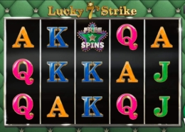 Lucky 7s Strike slot gameplay screenshot